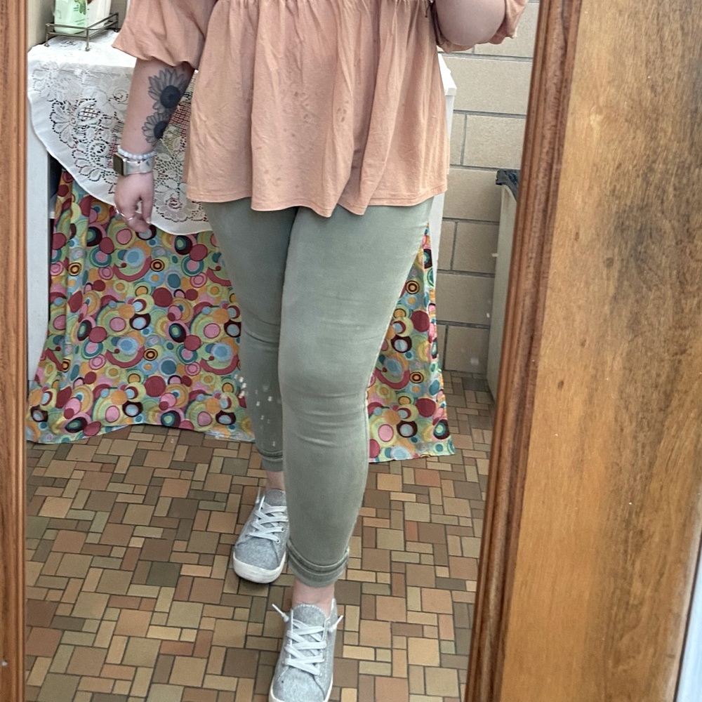 Old Navy olive pants